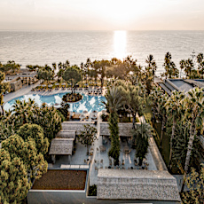 Balmy Beach Resort (Adult Only +18) 